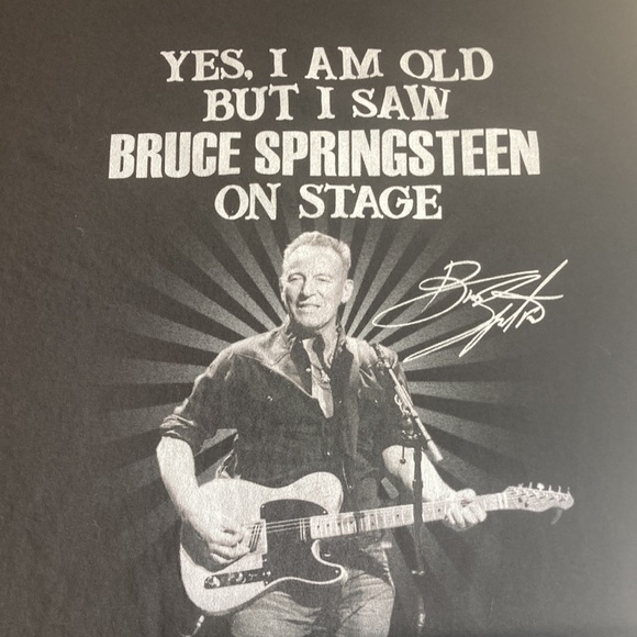 Unisex EUC XL Delta Black “Yes I’m Old …Bruce Springsteen” Shirt - Picture 4 of 7